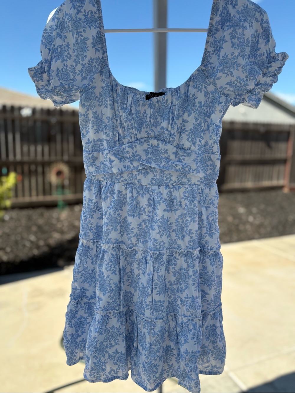 Blue Floral Puff-Sleeve Women’s Dress